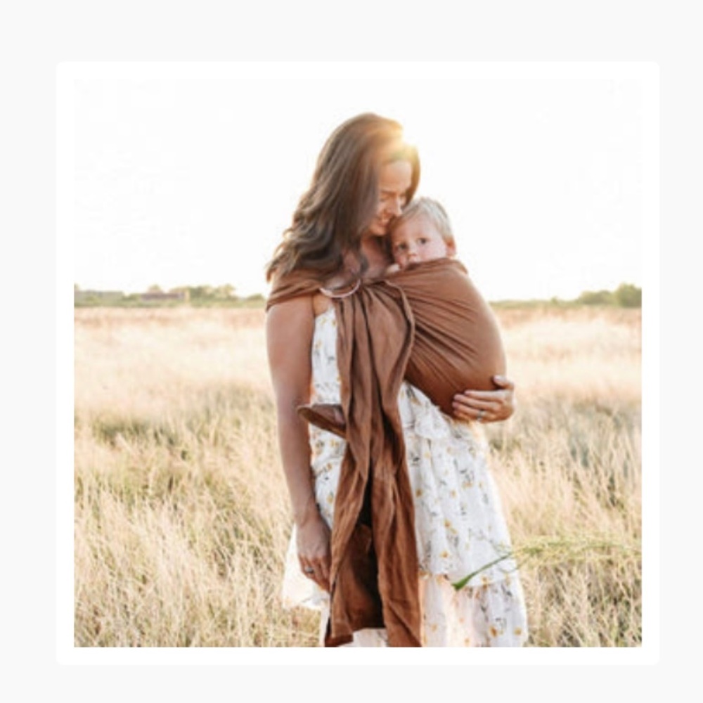 Kyte Baby Ring Sling in cedar